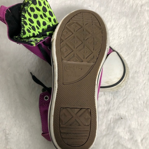 Girls Purple & Green Converse Allstar Shoes. Size 3.
Like New - Picture 2 of 4